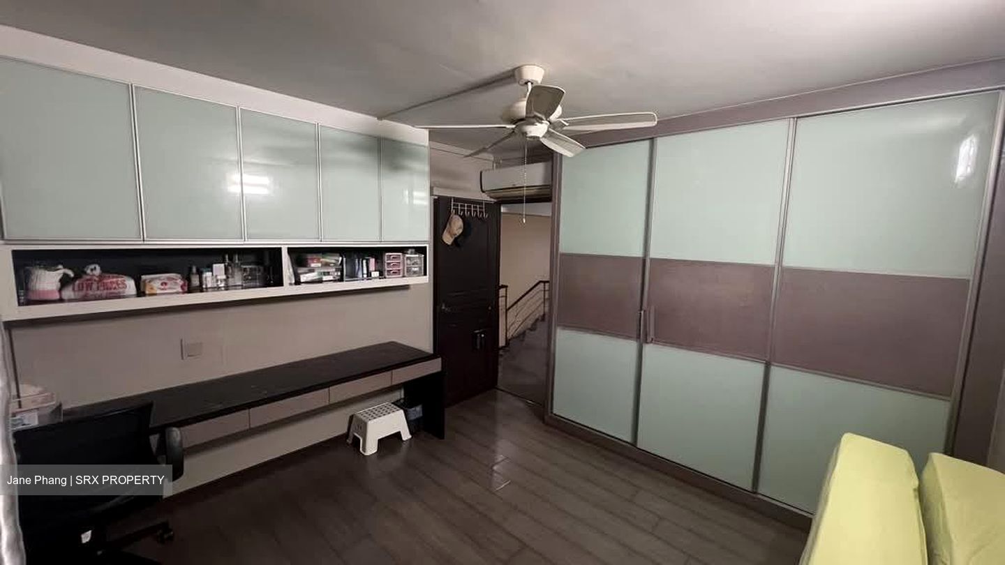 Blk 906 Jurong West Street 91 (Jurong West), HDB Executive #535948851